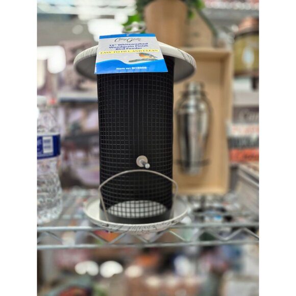 Cedar Creek 3 Lb Capacity Wild Bird Feeder With Steel Mesh Design - Picture 2 of 4